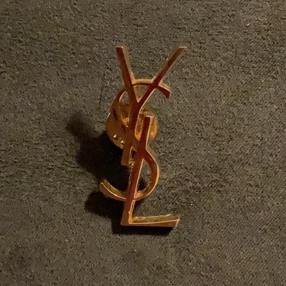 YSL Gold Pin - Picture 5 of 6